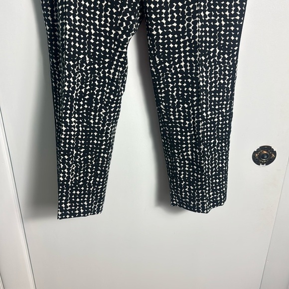 Akris Punto Black and White Polka Dot Printed Cropped Pants Size 8 - Picture 3 of 13